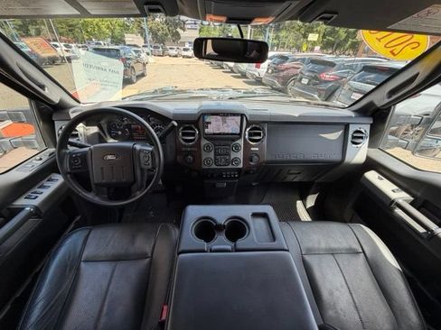 Used 2016 Ford F250 Lariat w/ Lariat Ultimate Package AWD/4WD image 17
