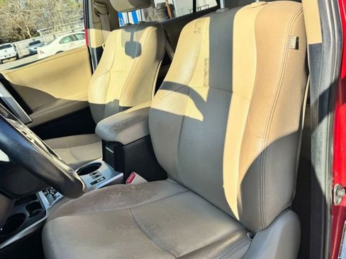 Used 2014 Toyota 4Runner SR5 Premium image 12