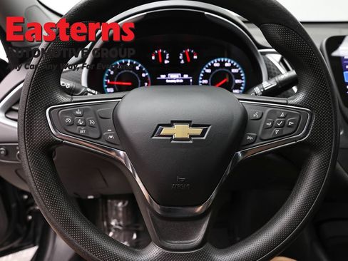 Used 2023 Chevrolet Malibu LS FWD image 10