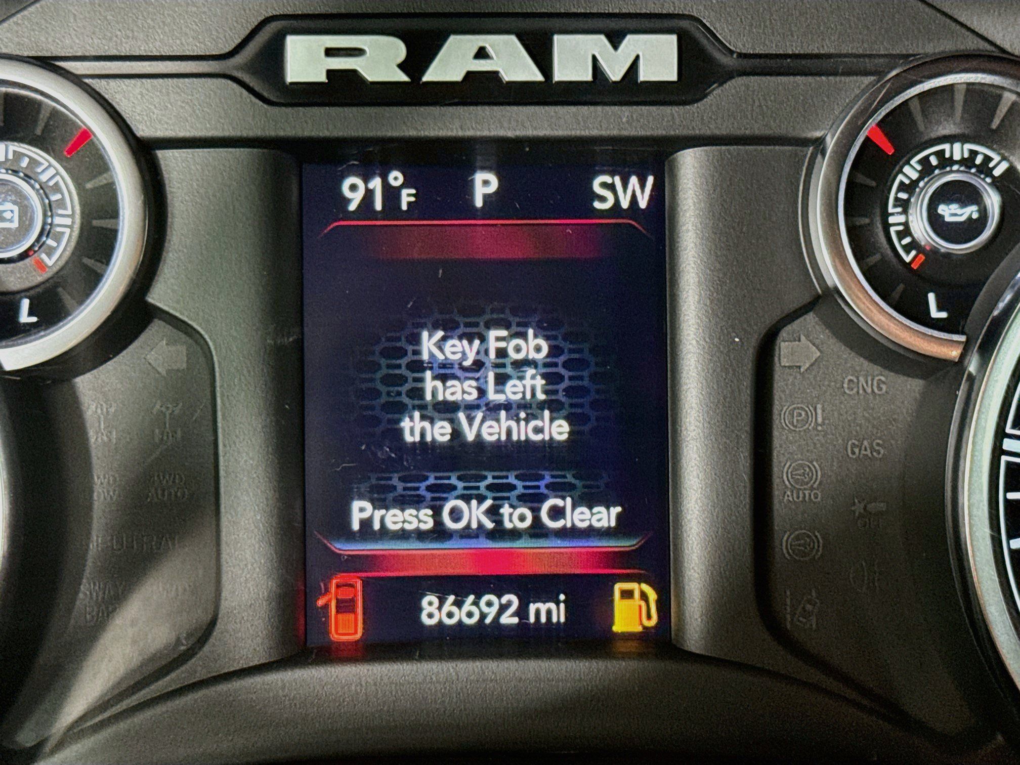 Used 2023 RAM 1500 Big Horn AWD/4WD image 14