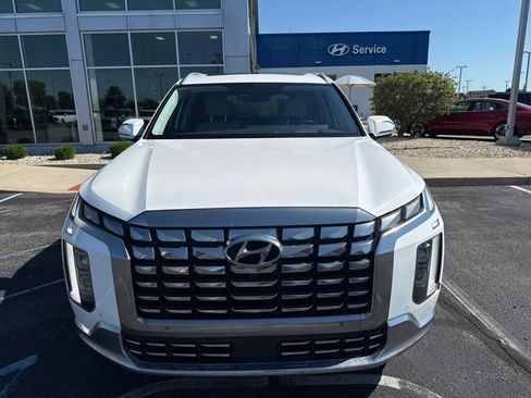 Used 2023 Hyundai Palisade Calligraphy w/ Cargo Package AWD/4WD image 2