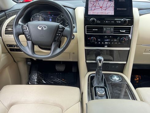 Used 2022 INFINITI QX80 Luxe w/ All-Season Package image 17
