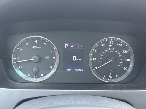 Used 2017 Hyundai Sonata Sport w/ Value Edition Package 02 FWD image 21