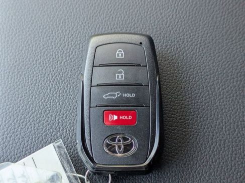 New 2026 Toyota 4Runner Limited image 31