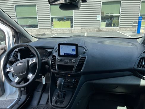 Used 2020 Ford Transit Connect XL FWD image 13