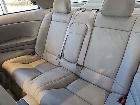 Used 2002 Volvo C70 HT image 9