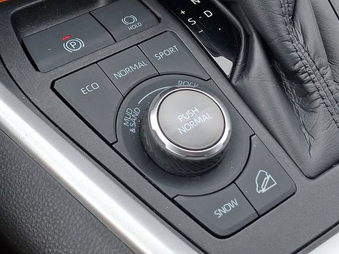 Certified 2024 Toyota RAV4 Adventure image 25