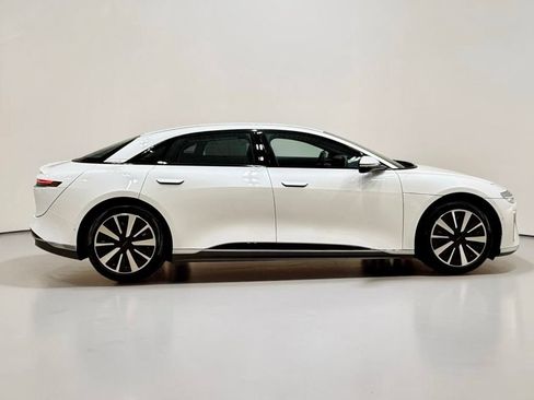 Used 2024 Lucid Air Touring AWD/4WD image 11