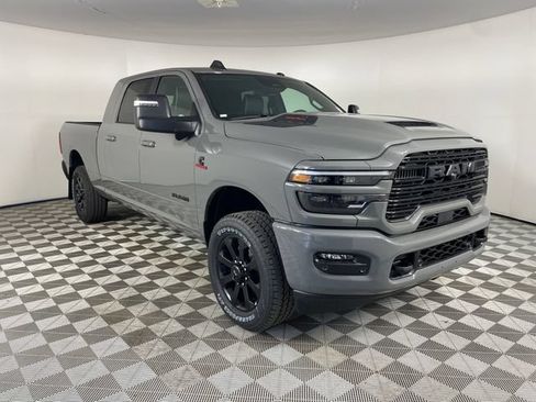 New 2026 RAM 2500 Laramie w/ Night Edition AWD/4WD image 10