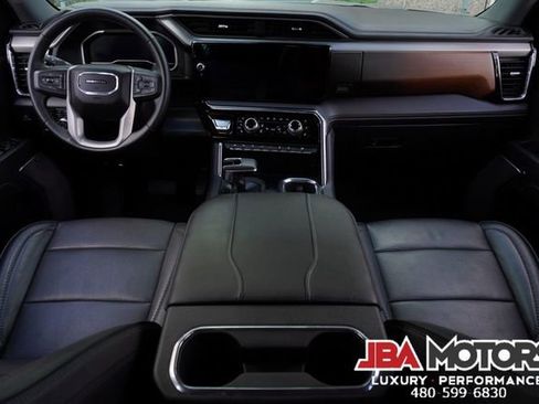 Used 2023 GMC Sierra 1500 Denali w/ Denali Reserve Package image 10