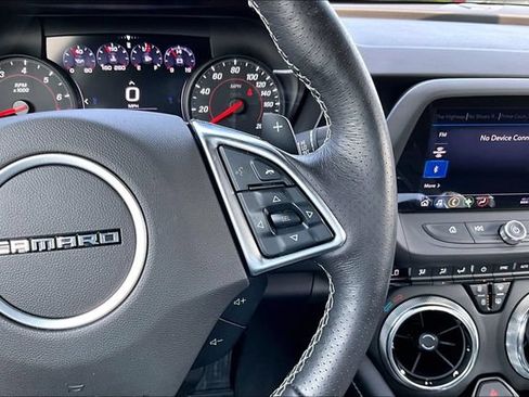 Used 2019 Chevrolet Camaro SS RWD image 11