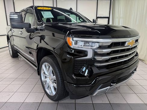 Certified 2025 Chevrolet Silverado 1500 High Country w/ High Country Premium Package image 2