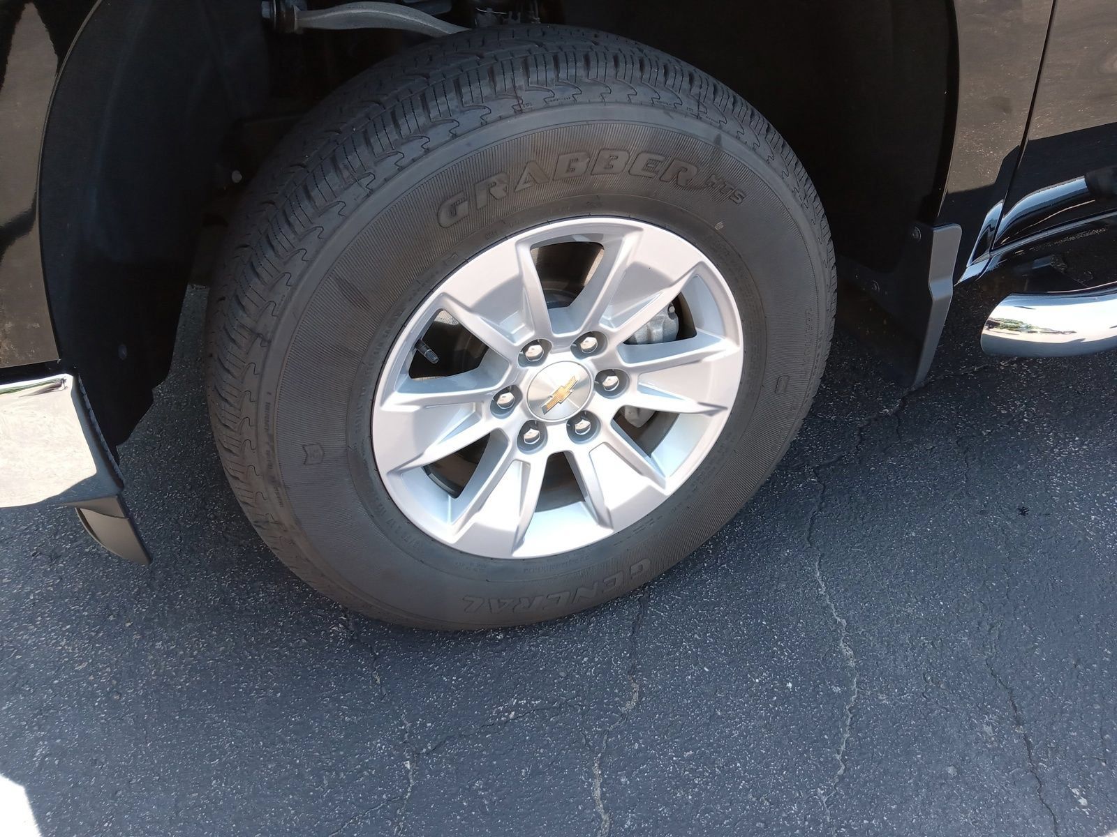 Used 2026 Chevrolet Silverado 1500 LT AWD/4WD image 6