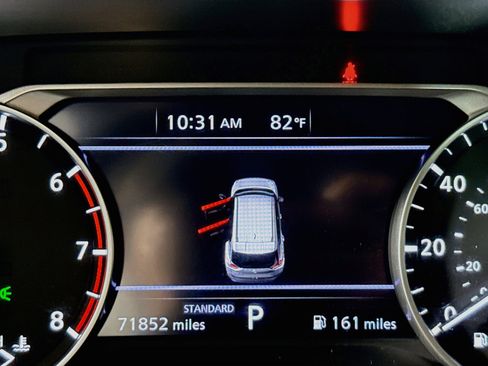 Used 2023 Nissan Rogue SV FWD image 13