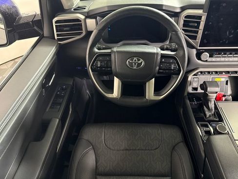 Used 2023 Toyota Sequoia Limited w/ Tow Technology Package AWD/4WD image 18