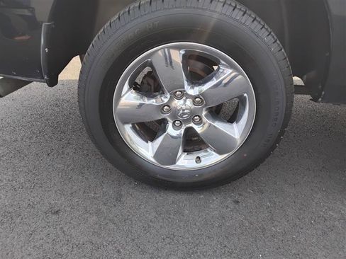 Used 2017 RAM 1500 Big Horn image 13