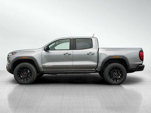 New 2025 GMC Canyon Elevation w/ Convenience Package image 4