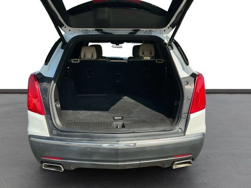 Used 2017 Cadillac XT5 FWD image 24