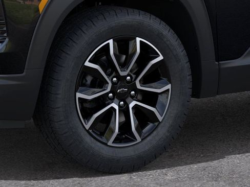 New 2026 Chevrolet TrailBlazer ACTIV w/ Driver Confidence Package AWD/4WD image 9