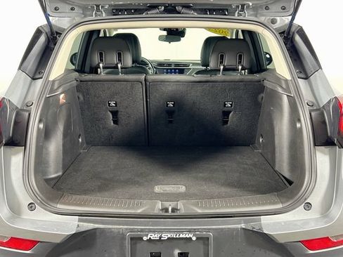 Used 2023 Buick Encore GX Select w/ Safety Package II AWD/4WD image 25