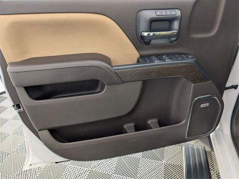 Used 2018 GMC Sierra 1500 Denali w/ Denali Ultimate Package image 10