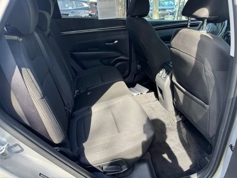 Used 2022 Hyundai Tucson SEL FWD image 6