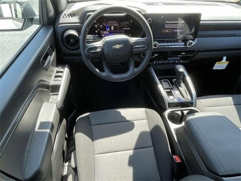 New 2026 Chevrolet Colorado W/T image 11