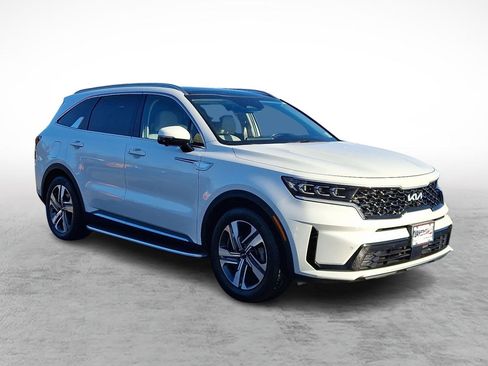 Used 2022 Kia Sorento SX Prestige w/ Panoramic Sunroof Package image 7