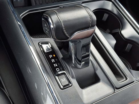 Certified 2023 Ford F150 Lariat w/ Equipment Group 502A High image 22