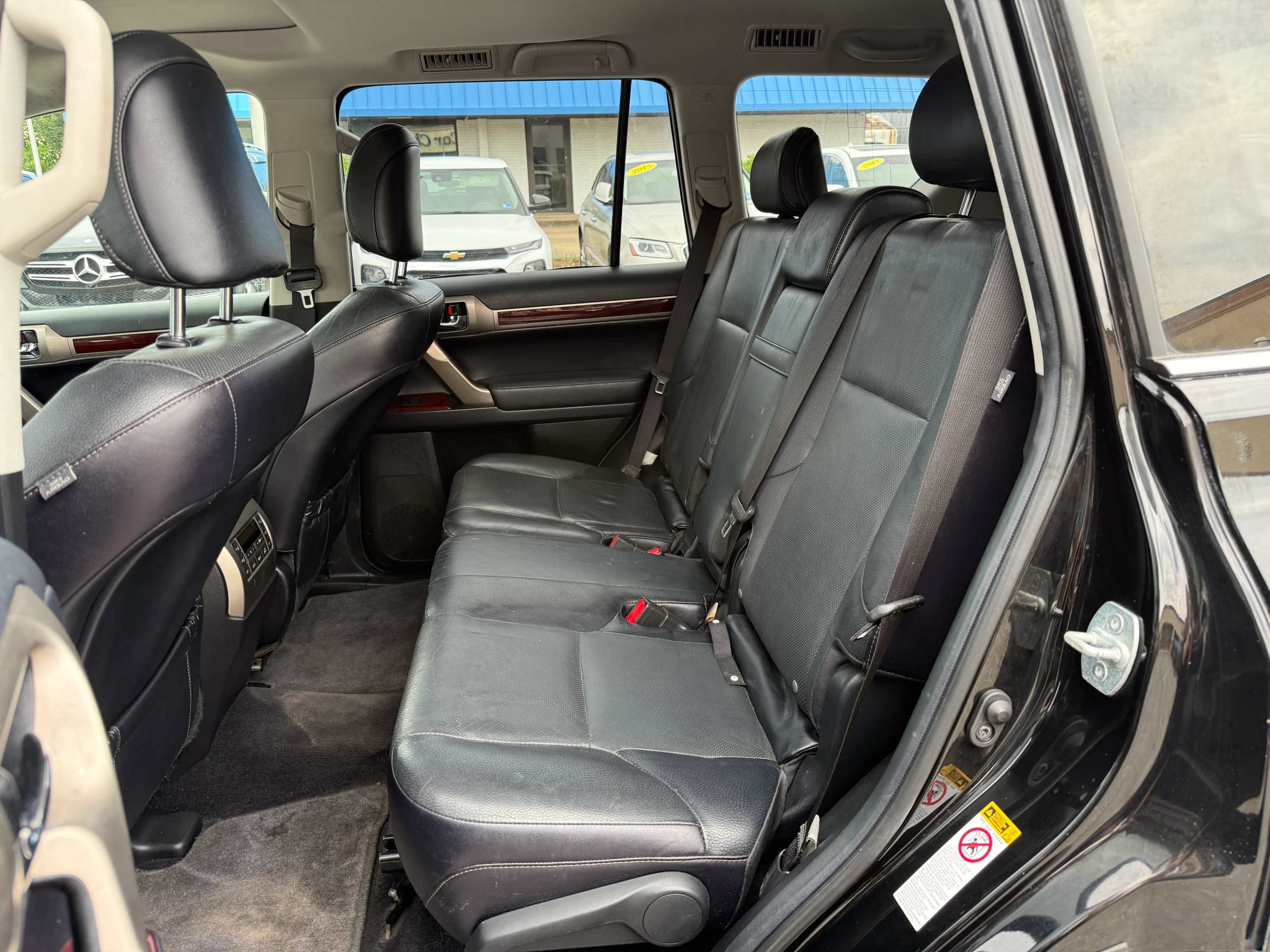 Used 2018 Lexus GX 460 Premium w/ Premium Package AWD/4WD image 17