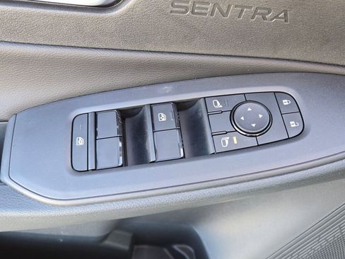 Used 2026 Nissan Sentra SV w/ Floor Mat Package image 19