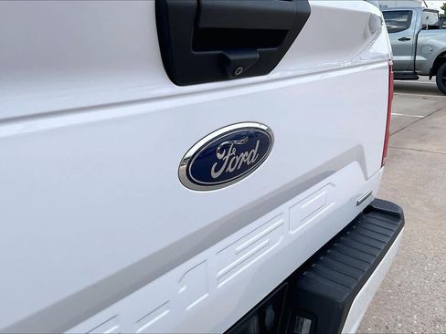 Used 2019 Ford F150 XL w/ Equipment Group 101A Mid AWD/4WD image 30