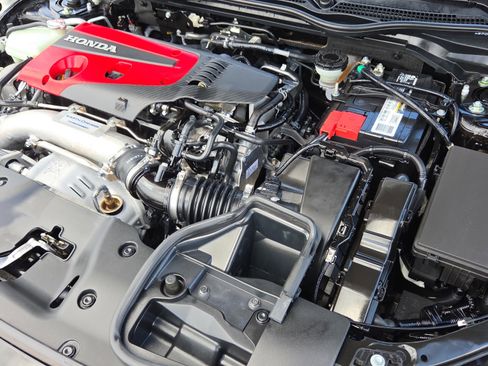Used 2021 Honda Civic Type R image 19