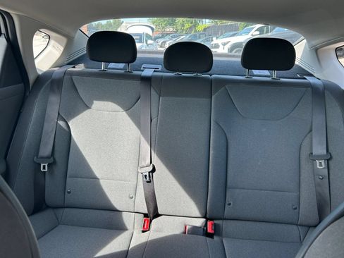 Used 2025 Kia K4 FWD image 33