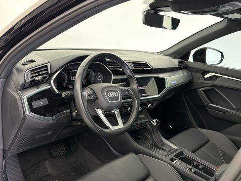 Used 2023 Audi Q3 2.0T Premium Plus w/ Premium Plus Package AWD/4WD image 4