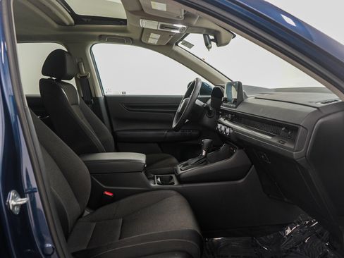 Used 2025 Honda CR-V EX image 12