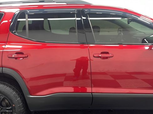 Used 2022 GMC Acadia AT4 w/ Technology Package AWD/4WD image 20
