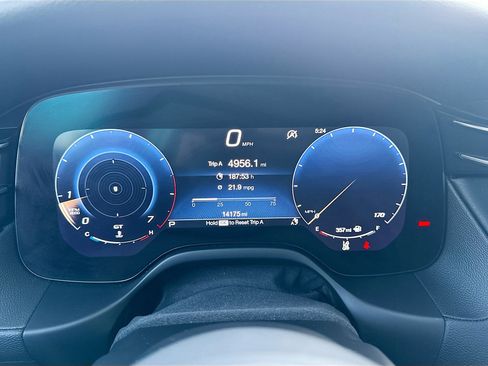 Certified 2024 Maserati Grecale GT image 40