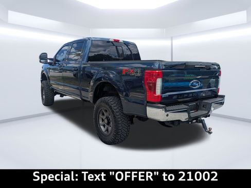 Used 2019 Ford F250 Lariat w/ Lariat Ultimate Package AWD/4WD image 12