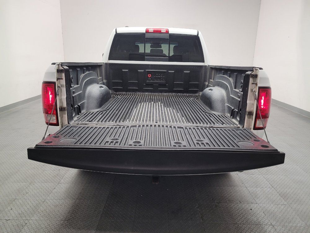 Used 2013 RAM 1500 Classic SLT w/ Premium Display Pkg RWD image 29