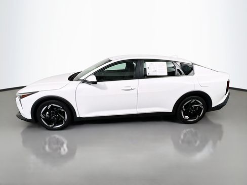 Used 2025 Kia K4 EX FWD image 9