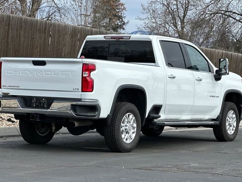 Used 2020 Chevrolet Silverado 2500 LTZ w/ LTZ Plus Package image 4