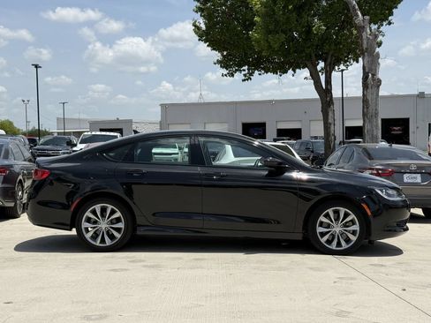 Used 2015 Chrysler 200 S w/ Navigation & Sound Group I AWD/4WD image 3