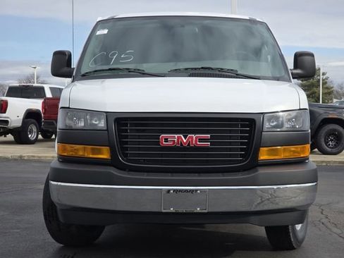 New 2026 GMC Savana 2500 Work Van w/ Driver Convenience Package RWD image 11