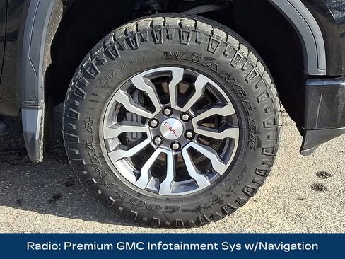 Used 2020 GMC Sierra 1500 AT4 w/ AT4 Premium Package image 11