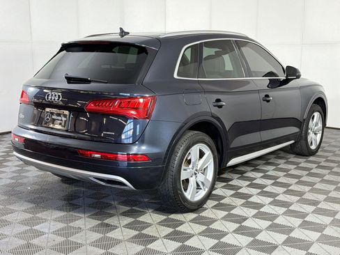 Used 2019 Audi Q5 2.0T Premium Plus w/ Premium Plus Package AWD/4WD image 9