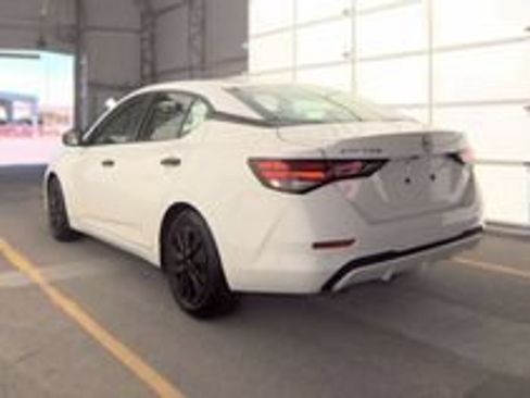 Used 2025 Nissan Sentra S FWD image 18