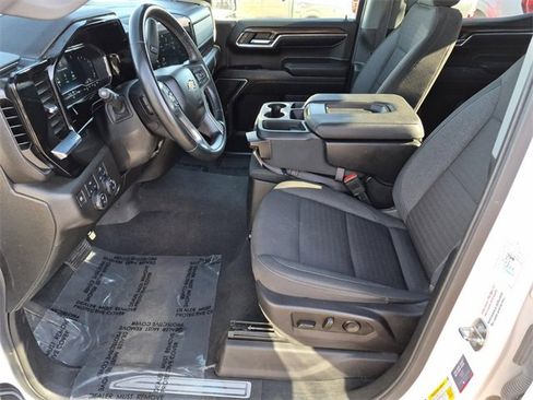 Used 2023 Chevrolet Silverado 1500 LT w/ Protection Package image 18