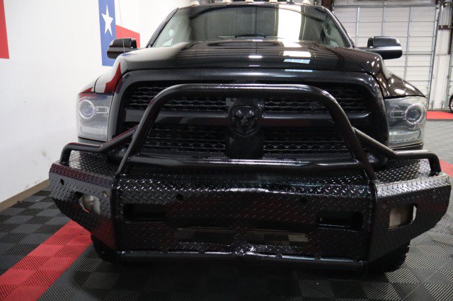 Used 2015 RAM 2500 Laramie w/ Black Appearance Group AWD/4WD image 4