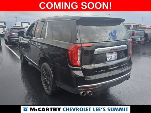 Used 2023 GMC Yukon Denali AWD/4WD image 3
